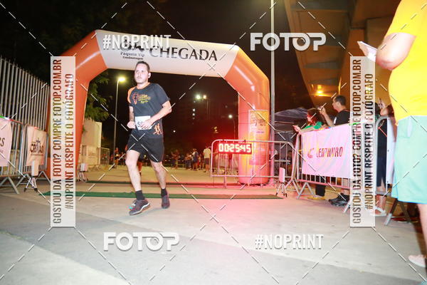 Buy your photos of the eventLuz do Mundo Night Run on Fotop