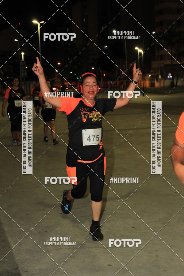 Buy your photos of the eventLuz do Mundo Night Run on Fotop