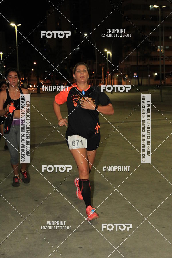 Buy your photos of the eventLuz do Mundo Night Run on Fotop