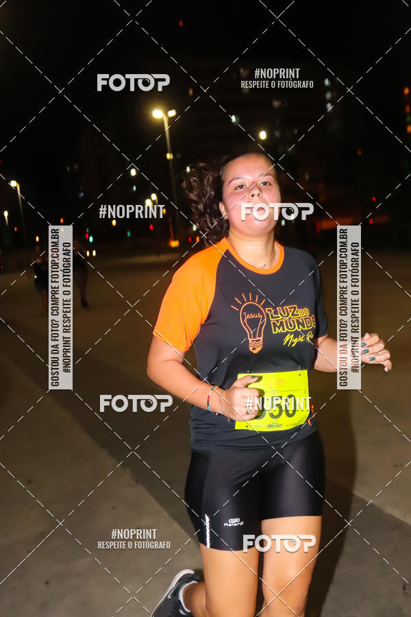 Buy your photos of the eventLuz do Mundo Night Run on Fotop