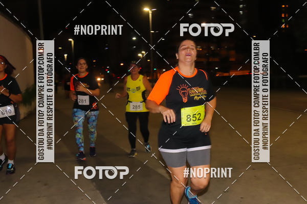 Buy your photos of the eventLuz do Mundo Night Run on Fotop