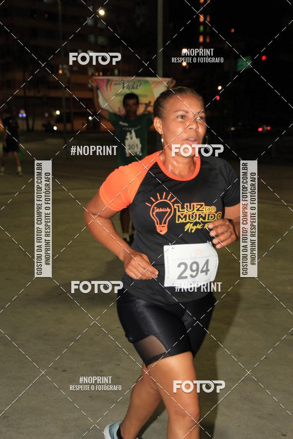 Buy your photos of the eventLuz do Mundo Night Run on Fotop