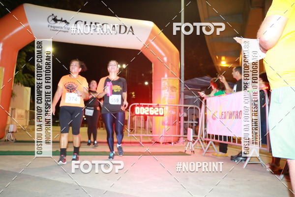 Buy your photos of the eventLuz do Mundo Night Run on Fotop