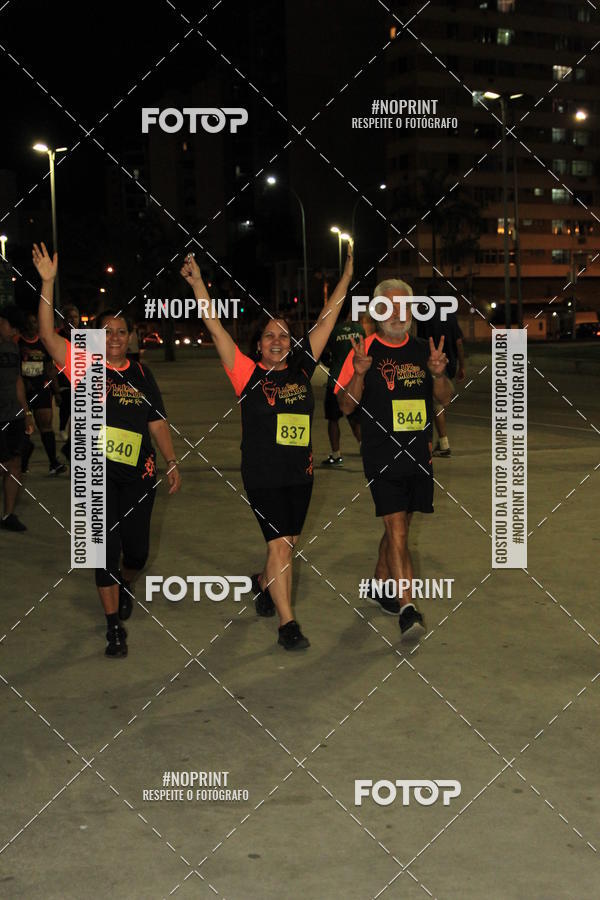 Buy your photos of the eventLuz do Mundo Night Run on Fotop