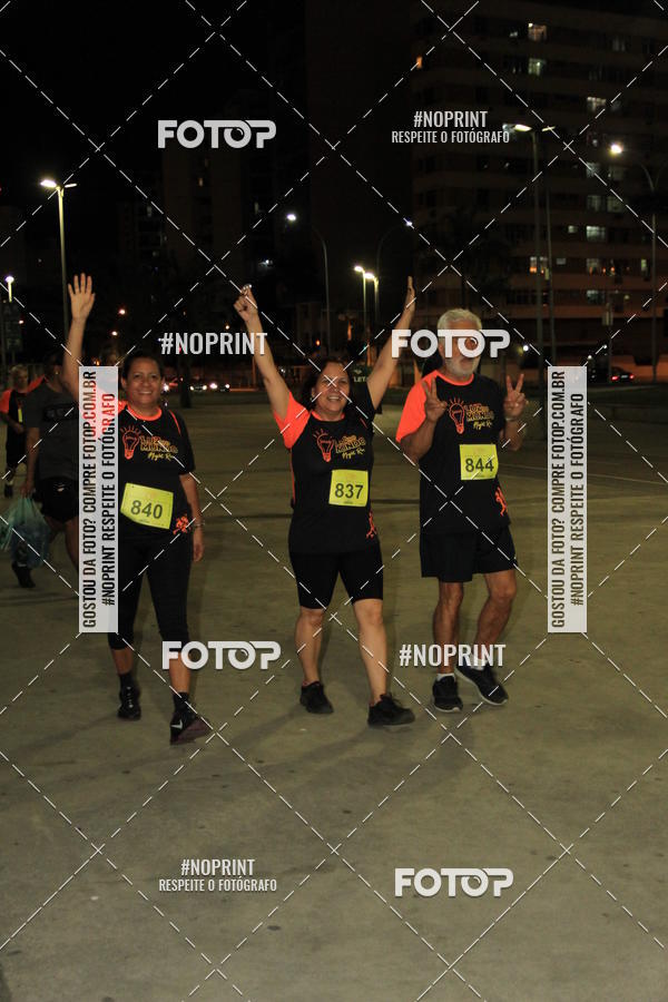 Buy your photos of the eventLuz do Mundo Night Run on Fotop