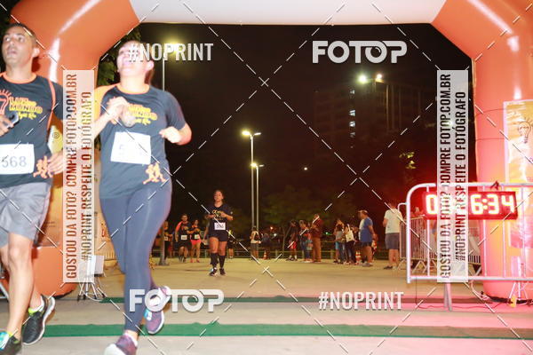 Buy your photos of the eventLuz do Mundo Night Run on Fotop
