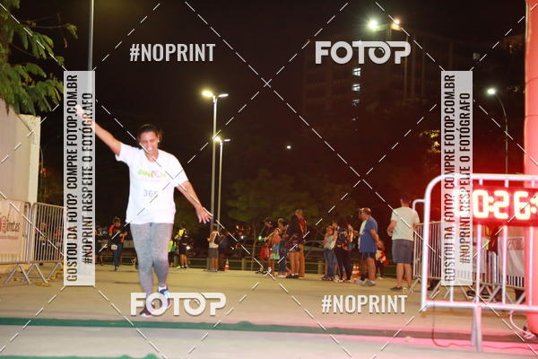 Buy your photos of the eventLuz do Mundo Night Run on Fotop