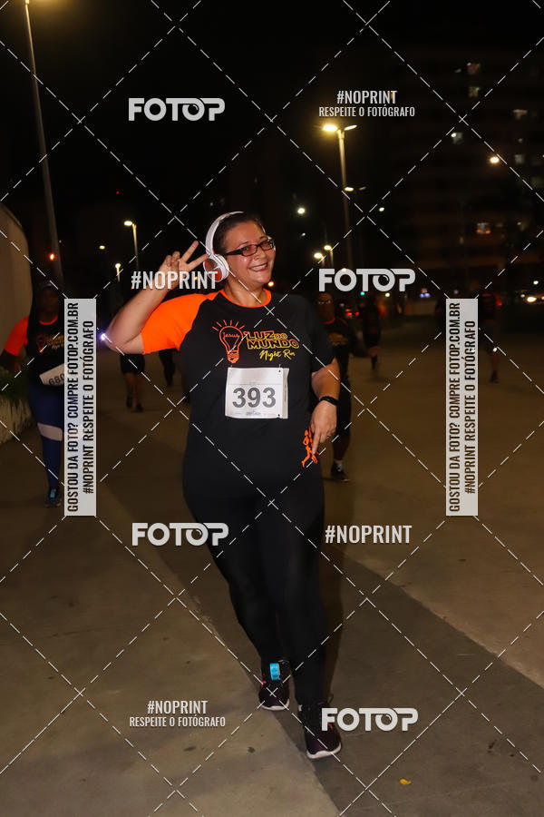 Buy your photos of the eventLuz do Mundo Night Run on Fotop
