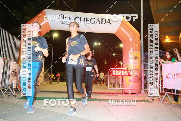 Buy your photos of the eventLuz do Mundo Night Run on Fotop