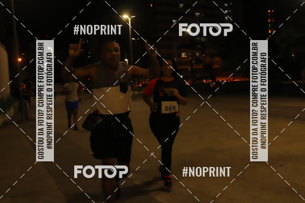 Buy your photos of the eventLuz do Mundo Night Run on Fotop