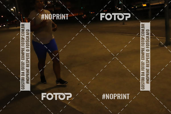 Buy your photos of the eventLuz do Mundo Night Run on Fotop