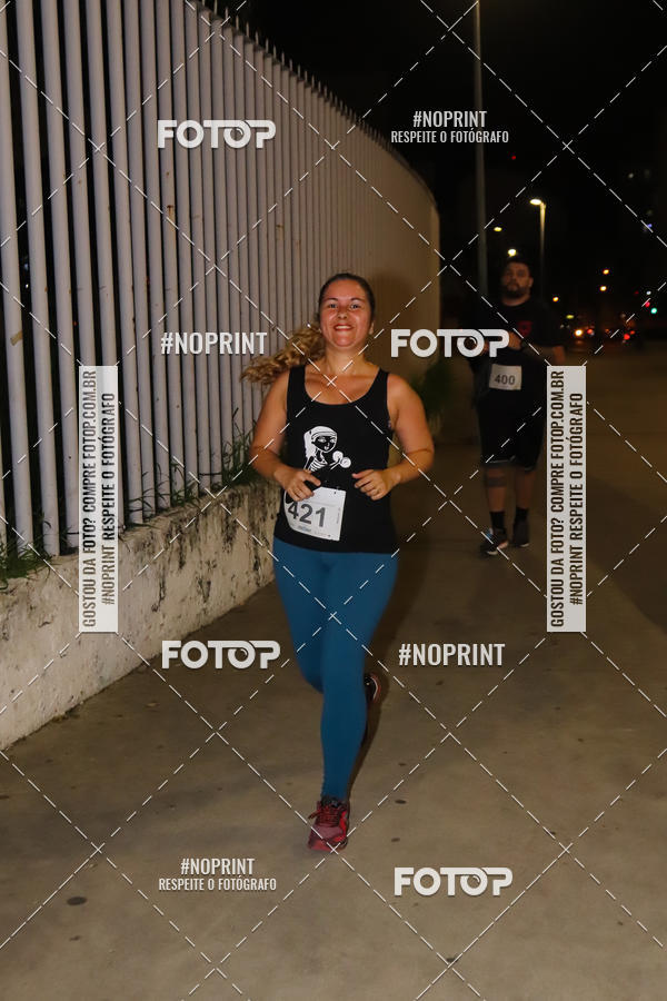 Buy your photos of the eventLuz do Mundo Night Run on Fotop