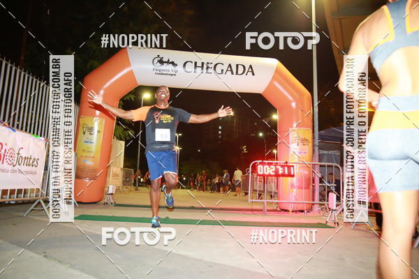 Buy your photos of the eventLuz do Mundo Night Run on Fotop