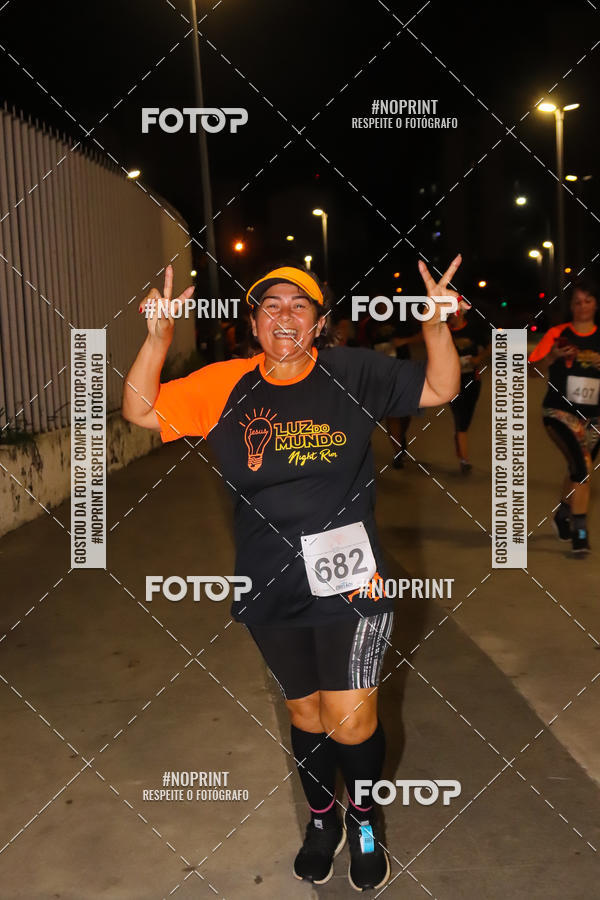 Buy your photos of the eventLuz do Mundo Night Run on Fotop