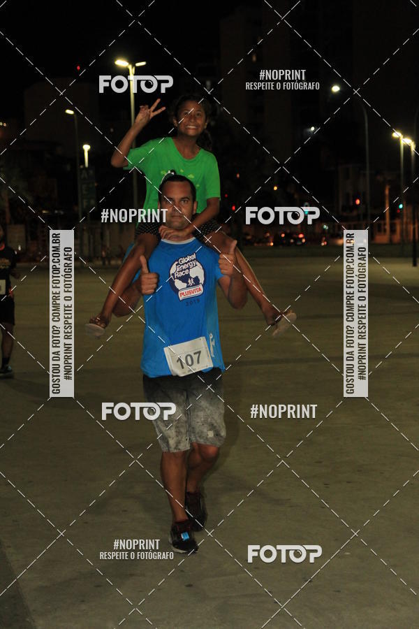 Buy your photos of the eventLuz do Mundo Night Run on Fotop