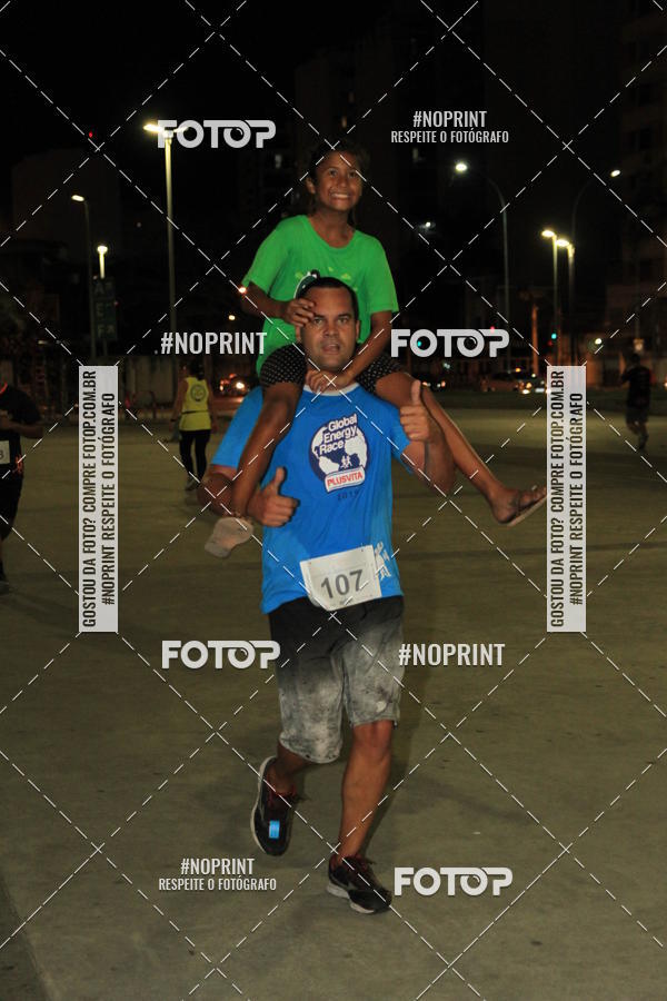 Buy your photos of the eventLuz do Mundo Night Run on Fotop