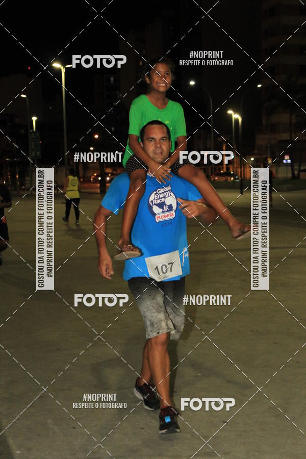 Buy your photos of the eventLuz do Mundo Night Run on Fotop