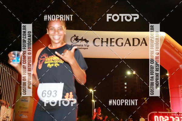 Buy your photos of the eventLuz do Mundo Night Run on Fotop