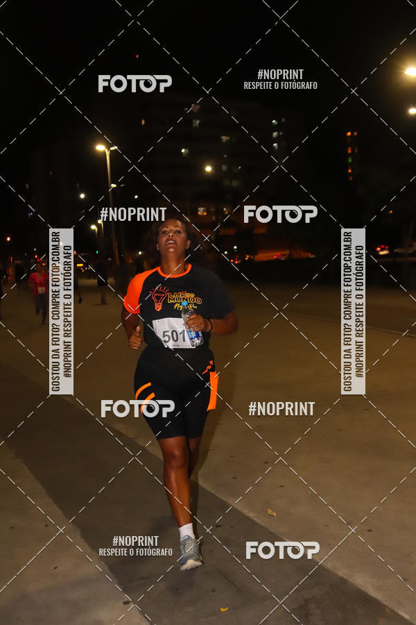Buy your photos of the eventLuz do Mundo Night Run on Fotop