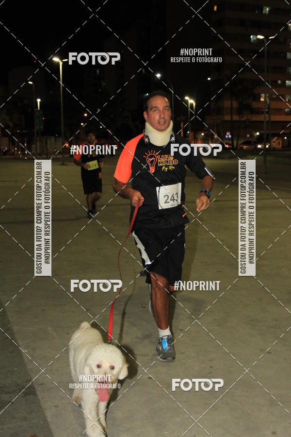 Buy your photos of the eventLuz do Mundo Night Run on Fotop