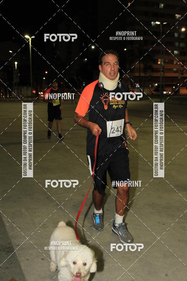 Buy your photos of the eventLuz do Mundo Night Run on Fotop