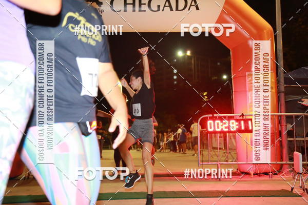 Buy your photos of the eventLuz do Mundo Night Run on Fotop