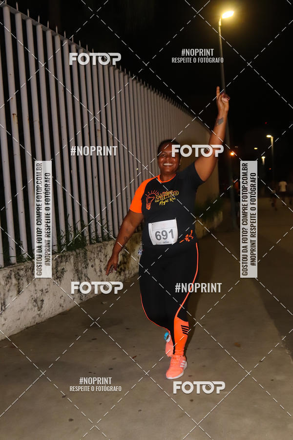 Buy your photos of the eventLuz do Mundo Night Run on Fotop