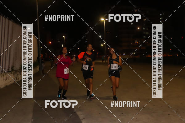 Buy your photos of the eventLuz do Mundo Night Run on Fotop