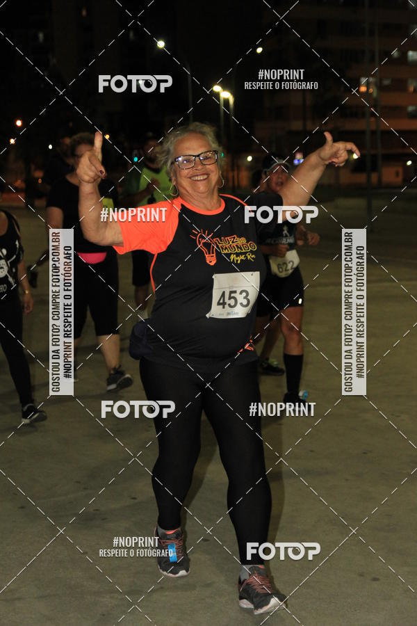 Buy your photos of the eventLuz do Mundo Night Run on Fotop