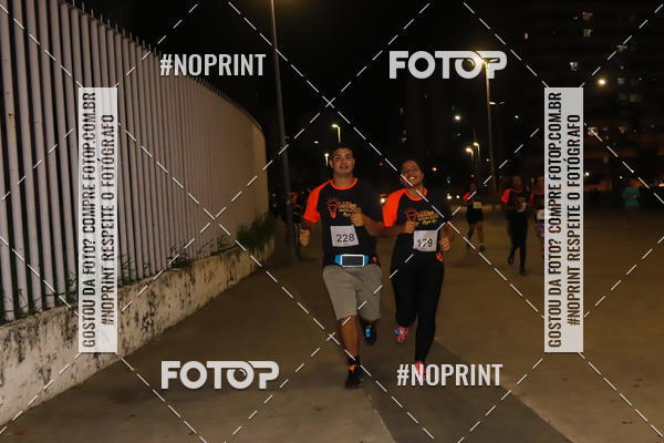Buy your photos of the eventLuz do Mundo Night Run on Fotop