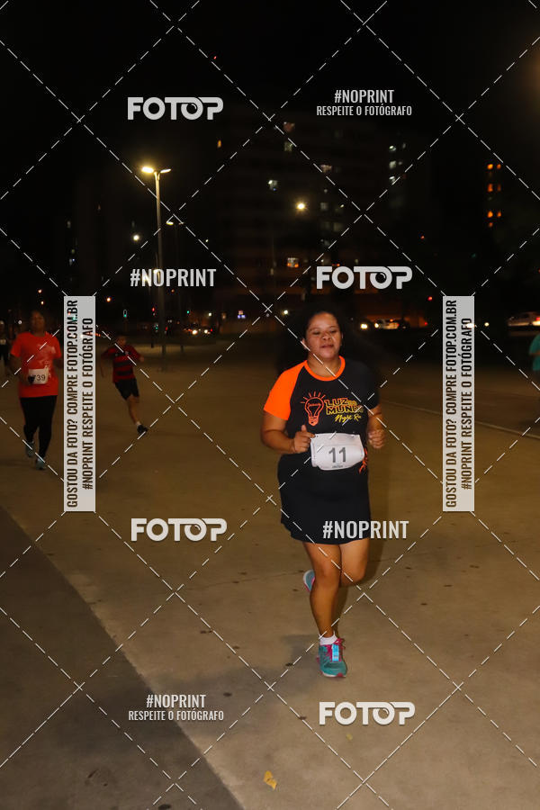 Buy your photos of the eventLuz do Mundo Night Run on Fotop