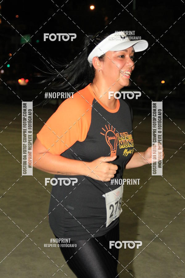Buy your photos of the eventLuz do Mundo Night Run on Fotop