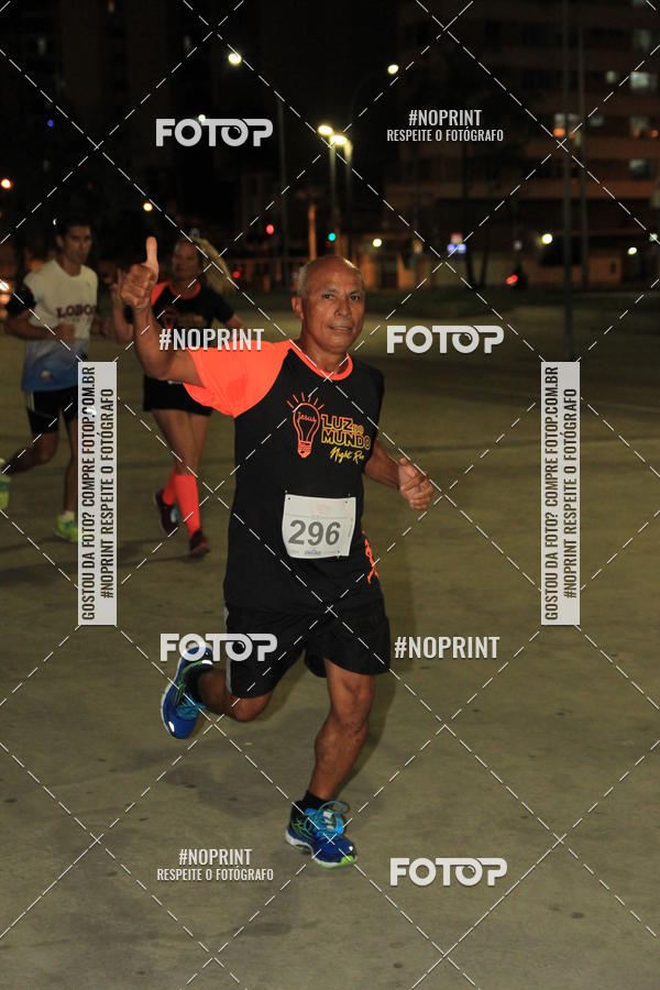 Buy your photos of the eventLuz do Mundo Night Run on Fotop