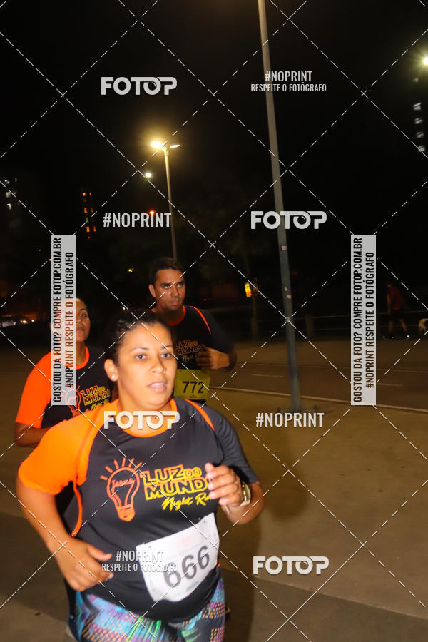 Buy your photos of the eventLuz do Mundo Night Run on Fotop