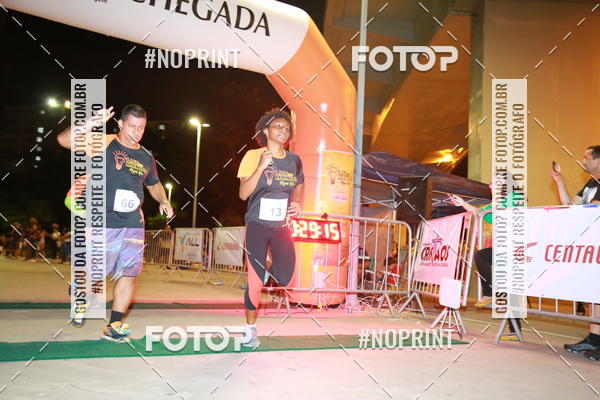 Buy your photos of the eventLuz do Mundo Night Run on Fotop