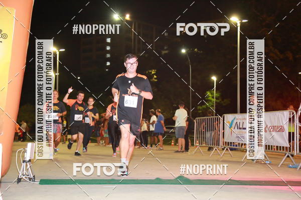 Buy your photos of the eventLuz do Mundo Night Run on Fotop
