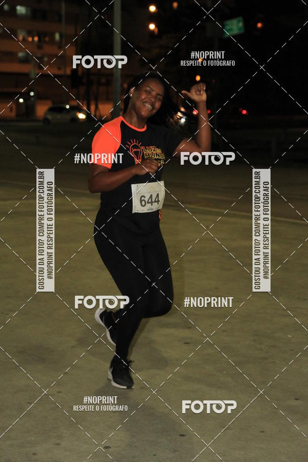 Buy your photos of the eventLuz do Mundo Night Run on Fotop