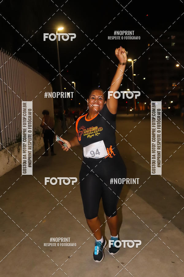 Buy your photos of the eventLuz do Mundo Night Run on Fotop