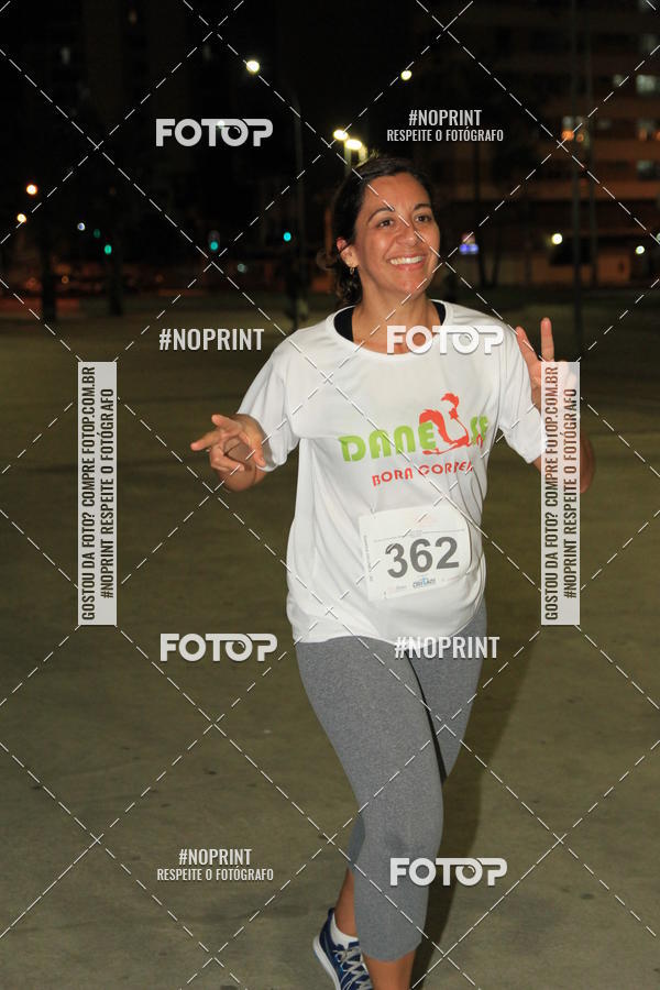 Buy your photos of the eventLuz do Mundo Night Run on Fotop