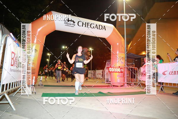 Buy your photos of the eventLuz do Mundo Night Run on Fotop