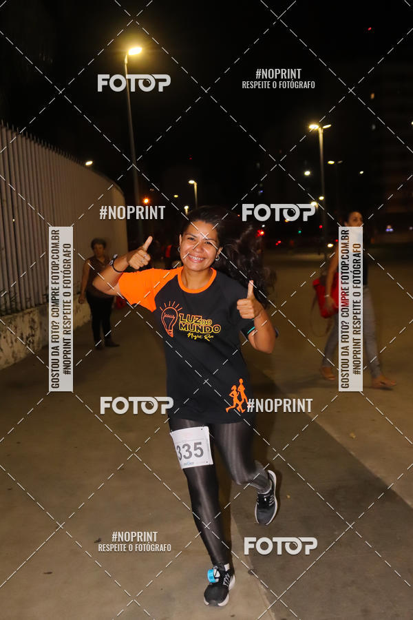 Buy your photos of the eventLuz do Mundo Night Run on Fotop