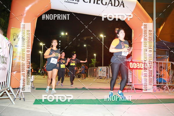 Buy your photos of the eventLuz do Mundo Night Run on Fotop