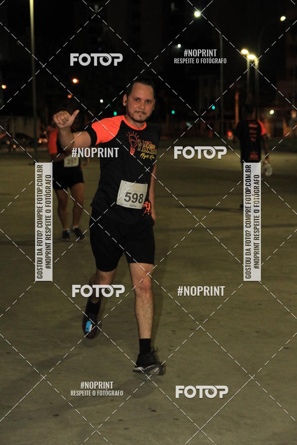 Buy your photos of the eventLuz do Mundo Night Run on Fotop