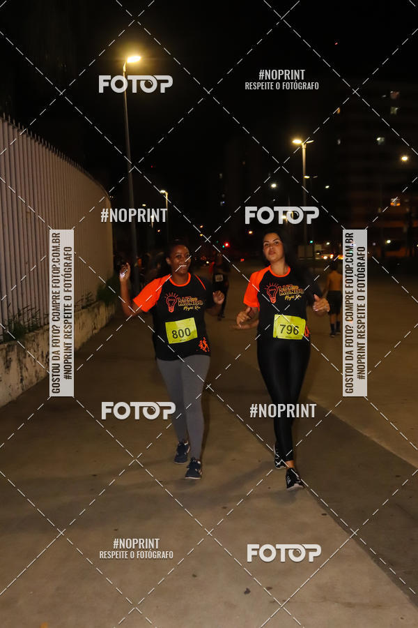 Buy your photos of the eventLuz do Mundo Night Run on Fotop
