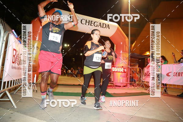 Buy your photos of the eventLuz do Mundo Night Run on Fotop