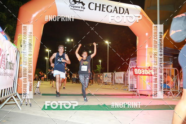Buy your photos of the eventLuz do Mundo Night Run on Fotop