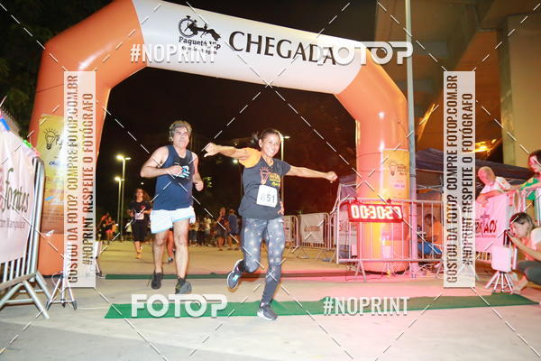 Buy your photos of the eventLuz do Mundo Night Run on Fotop