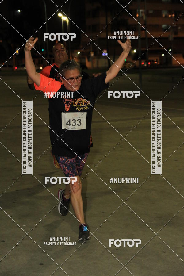 Buy your photos of the eventLuz do Mundo Night Run on Fotop