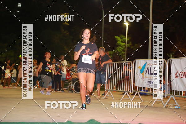 Buy your photos of the eventLuz do Mundo Night Run on Fotop