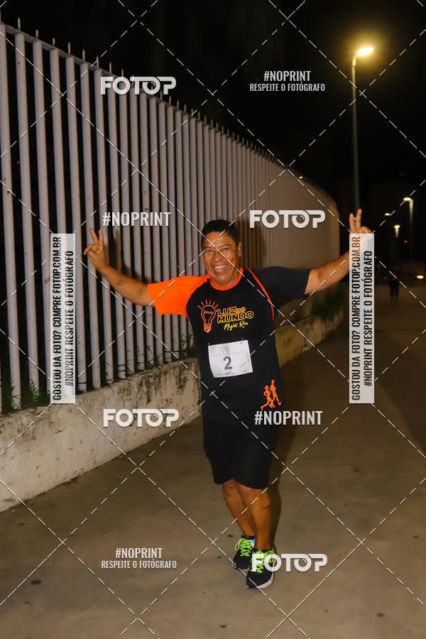 Buy your photos of the eventLuz do Mundo Night Run on Fotop